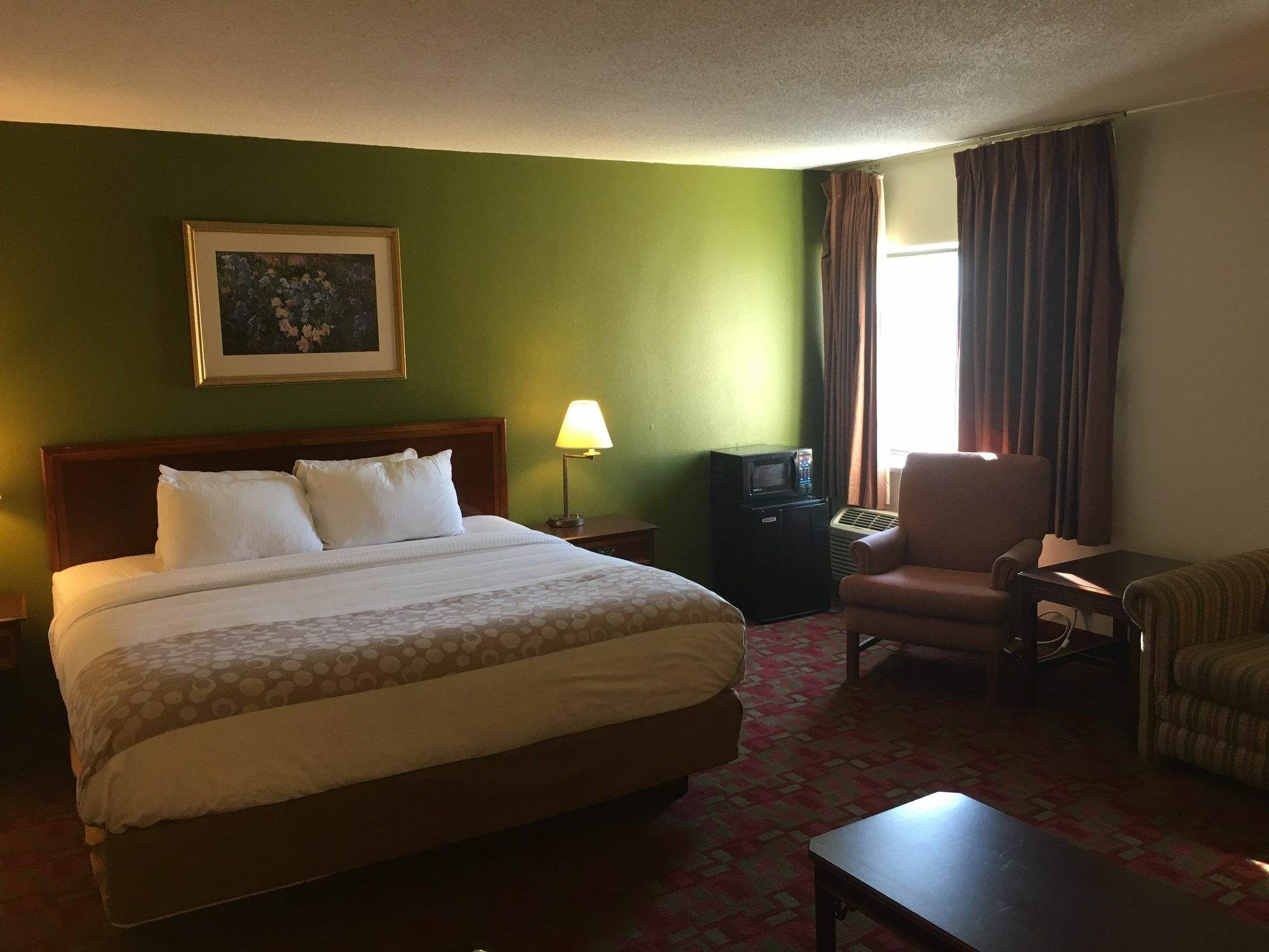 Quality Inn & Suites Милуоки Екстериор снимка