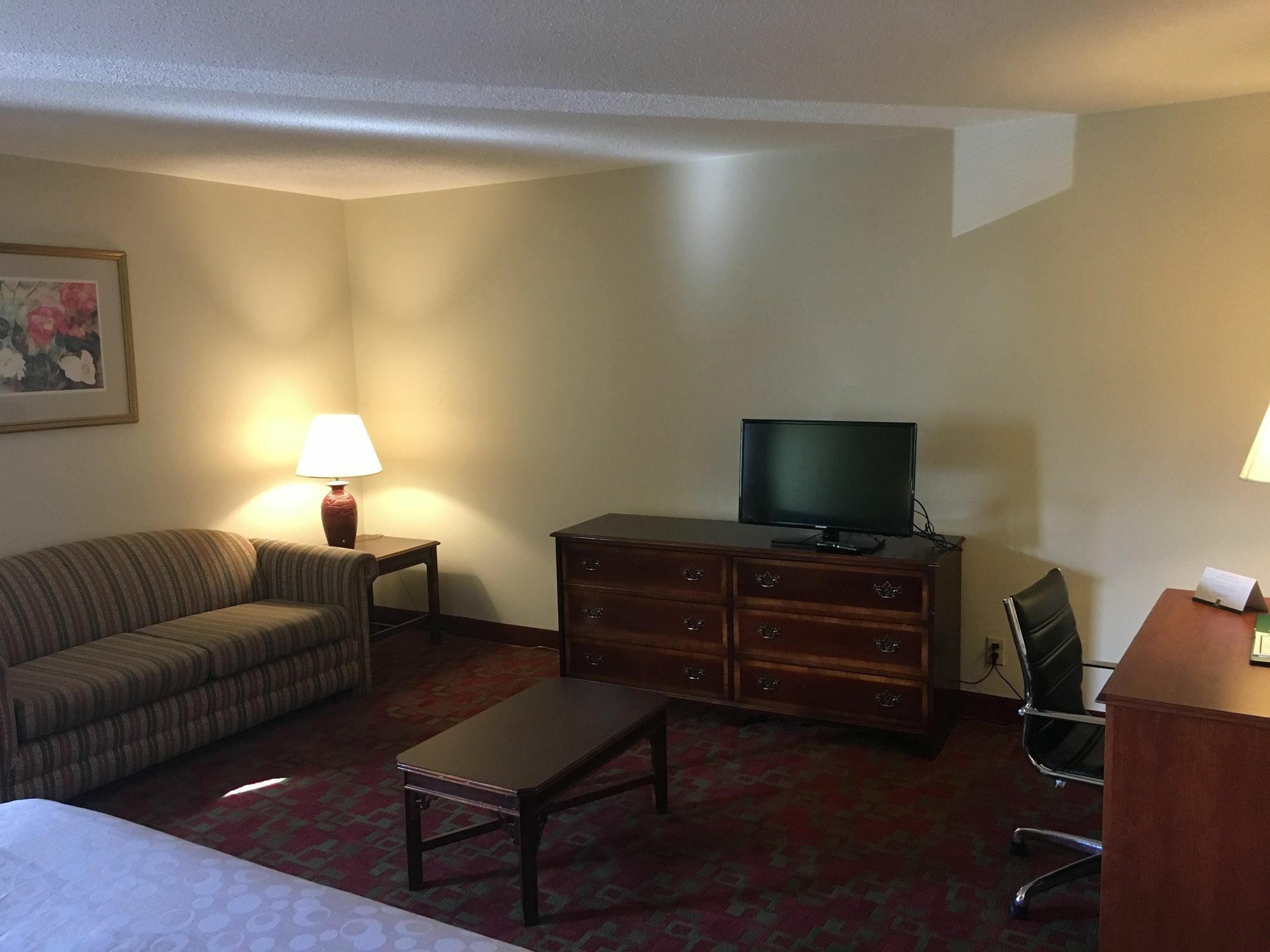 Quality Inn & Suites Милуоки Екстериор снимка